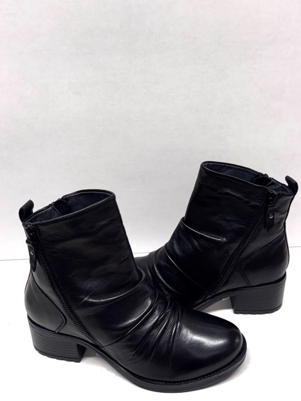 MIZ MOOZ JULIENA RUCHED LEATHER BOOTIE 2 SIDE ZIP BLACK 37EU / 7US NEW # B 50